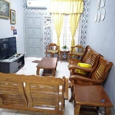Homestay Perpaduan, Taman Bercham Raya Ulu Kinta Ipoh Perak Kampong Batu Lapan  Εξωτερικό φωτογραφία
