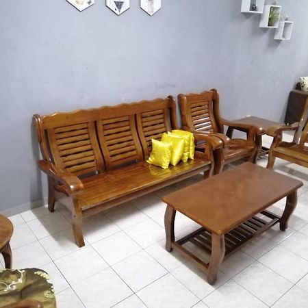 Homestay Perpaduan, Taman Bercham Raya Ulu Kinta Ipoh Perak Kampong Batu Lapan  Εξωτερικό φωτογραφία
